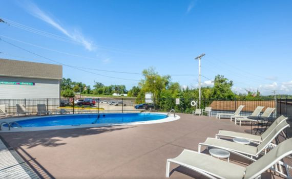 Suburban Studios Branson On The Strip