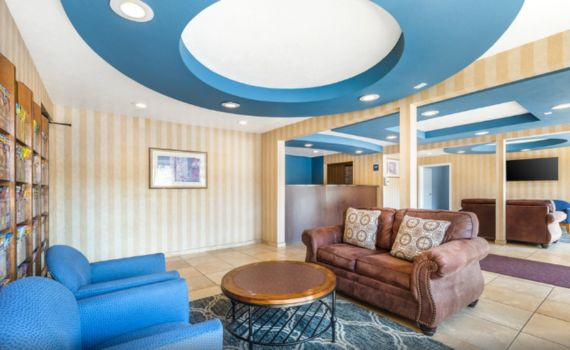 Suburban Studios Branson On The Strip