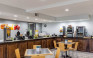 Quality Inn 76 Central